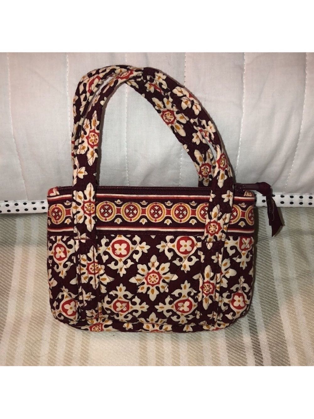 Vera Bradley Medallion Print Adorable Mini Quilted Bag